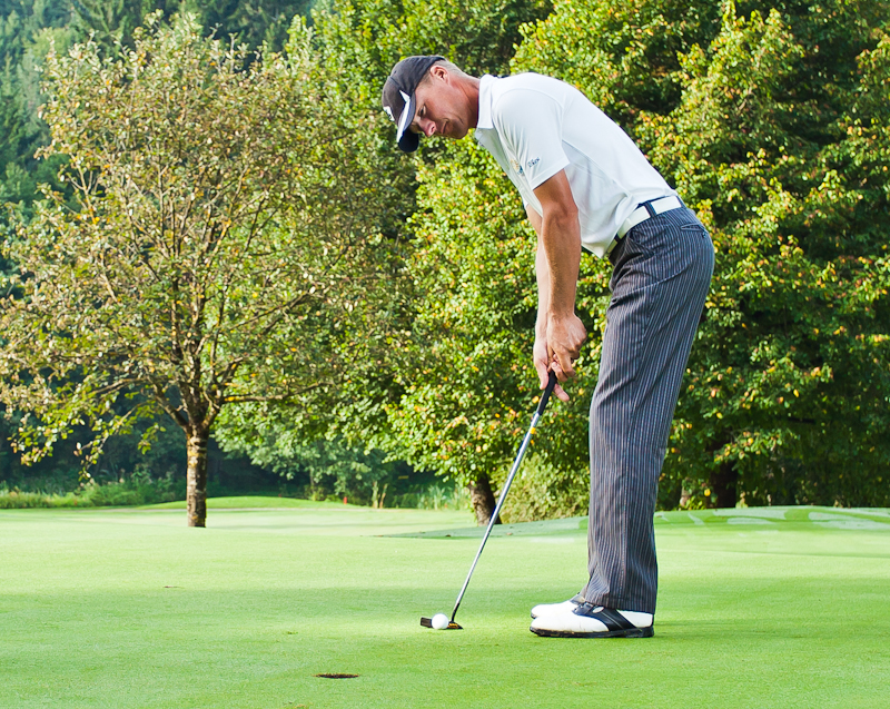 Mark putting