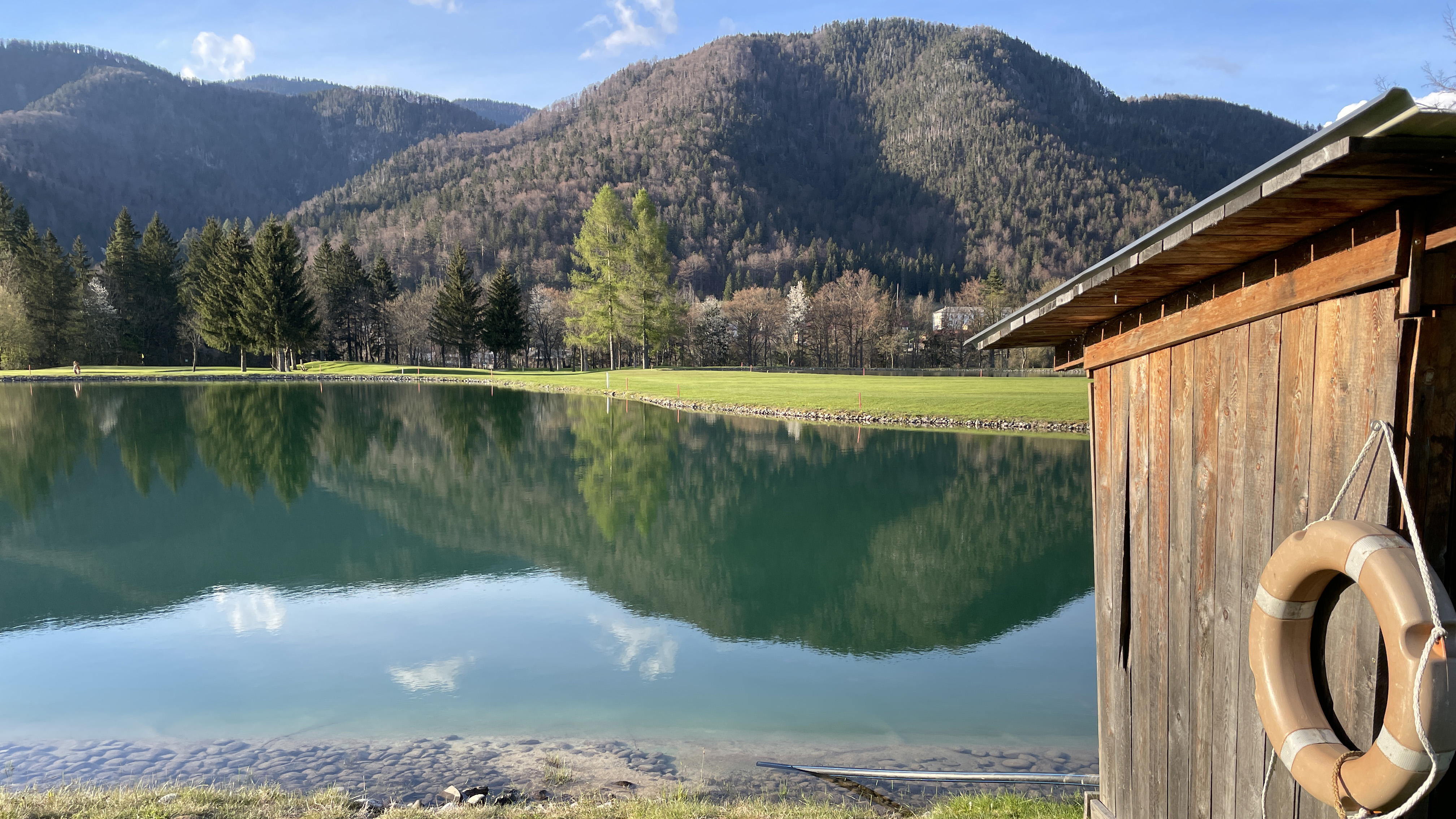 Ribnik s pogledom proti severu